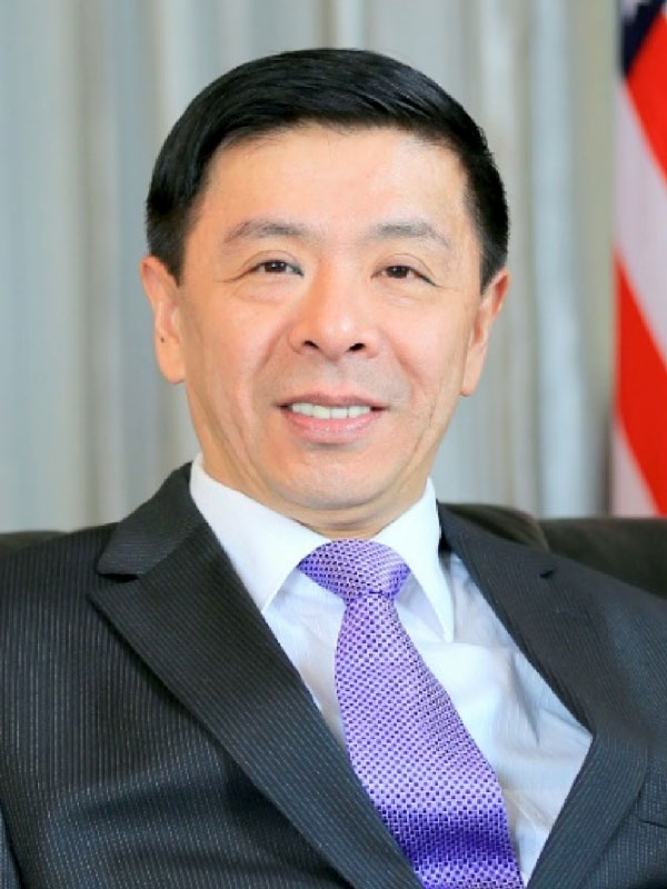 栗亚 博士